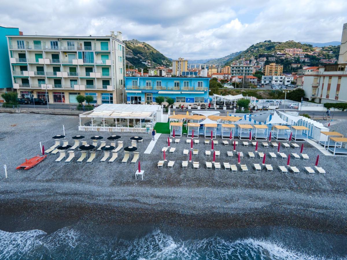Hotel Piccolo Paradiso Бордігера Екстер'єр фото