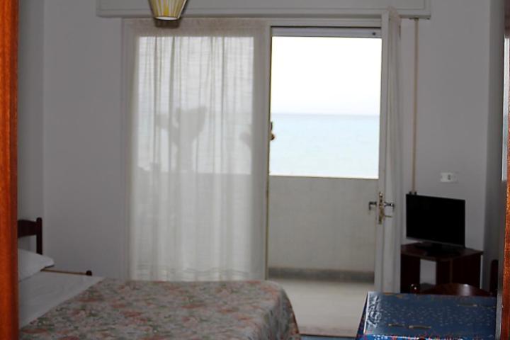 Hotel Piccolo Paradiso Бордігера Екстер'єр фото