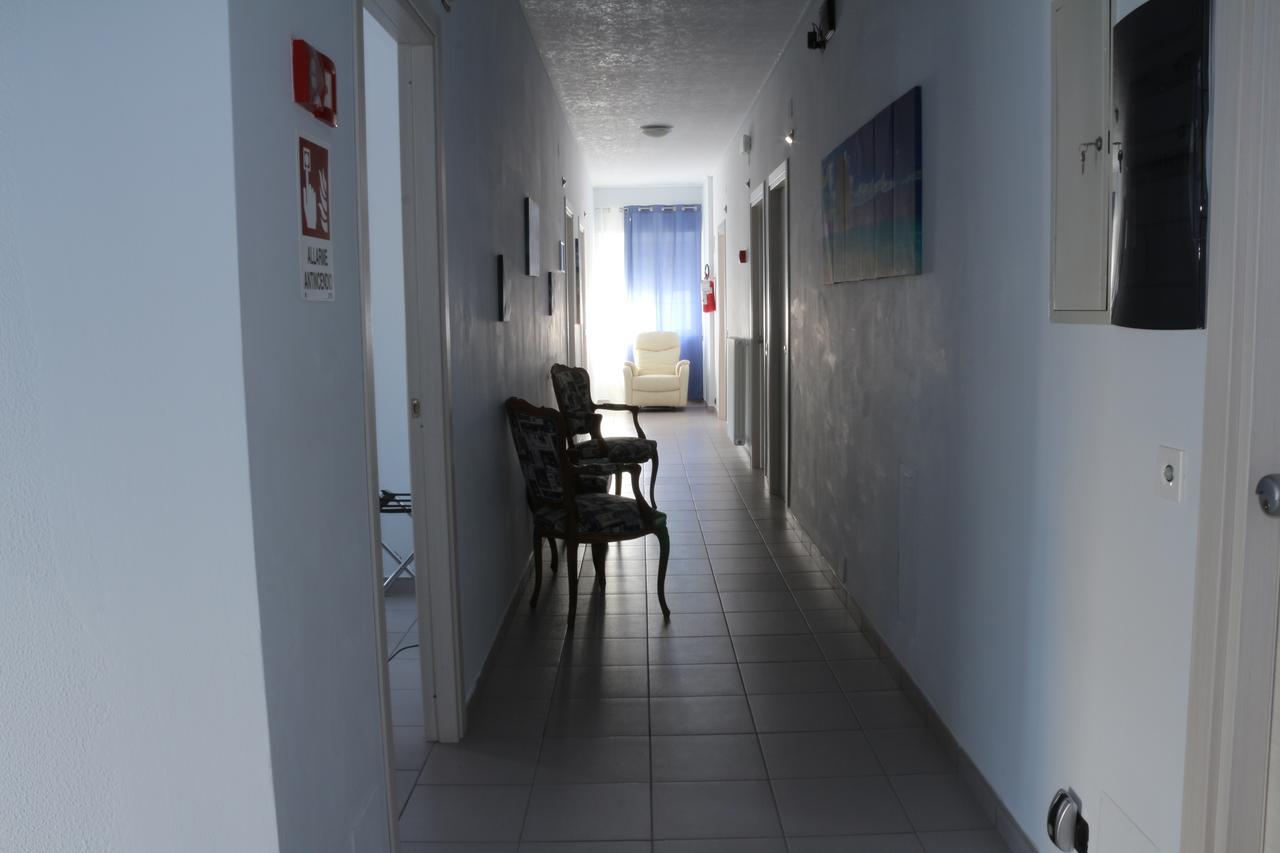 Hotel Piccolo Paradiso Бордігера Екстер'єр фото